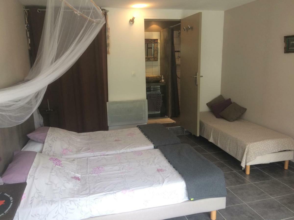 Les Deux Chemins Hotel Mons  Kültér fotó